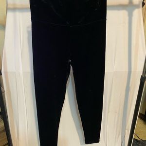 black crushed velvet leggings